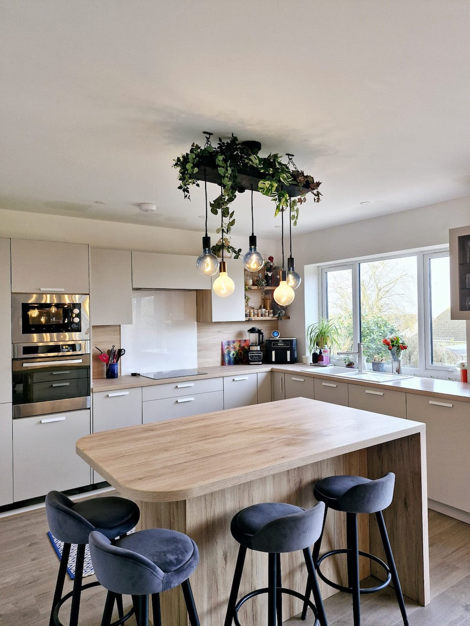 Matt Black Canopy Wooden Beam Chandelier